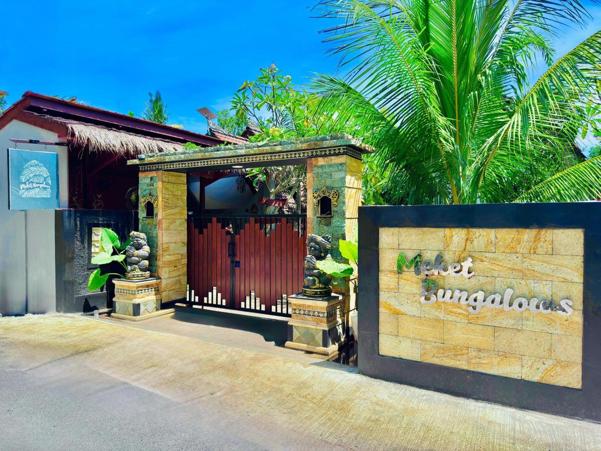 Meket Bungalows Toyapakeh Exterior photo
