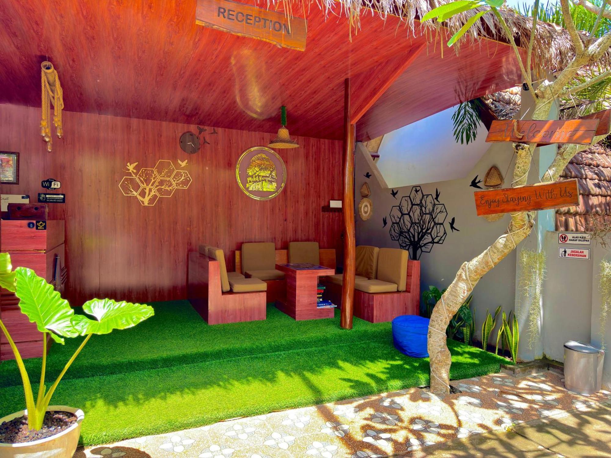 Meket Bungalows Toyapakeh Exterior photo
